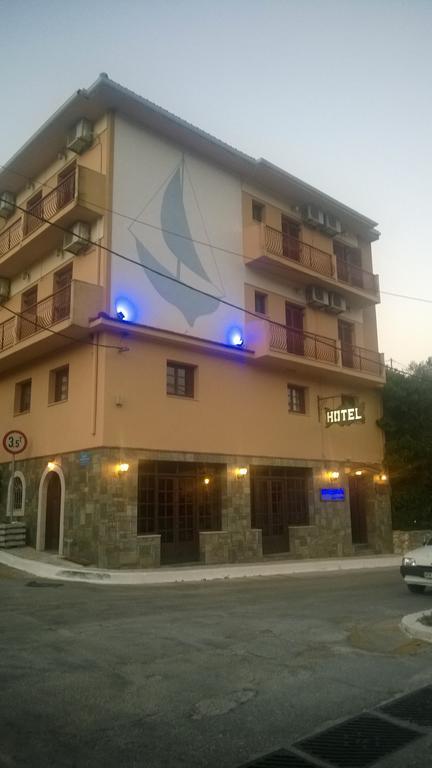 Moustakis Hotel Agia Efimia Exteriér fotografie